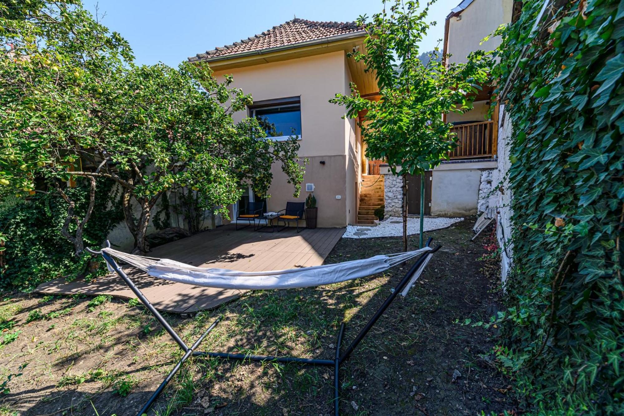Lagom - Hot Tub Hideout Brasov Exterior photo